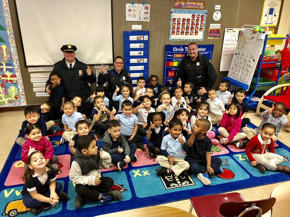 Gallagher Elementary Pre-school Welcomes Officers - The Cleveland 